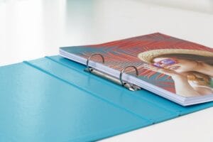 Esselte Colour'Breeze ringmap A4 - 2 ringen, PP, harde kaft, blauw ā productfoto 2