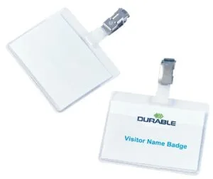 Durable badge met clip