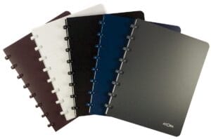 Atoma A4-schrift met commercieel geruit papier en PP-kaft in geassorteerde kleuren