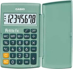 Groene Casio Petite FX zakrekenmachine met 8 cijfers en beschermklep
