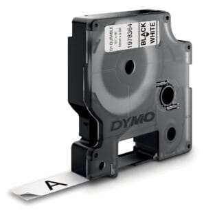 Rol Dymo D1 duurzame tape van 12 mm met zwarte opdruk op witte achtergrond