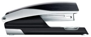 Leitz NeXXt Style nietmachine satijn zwart - 30 blad, 24/6 en 26/6 — productfoto 2