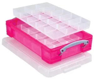 Transparant helroze Really Useful Box opbergdoos van 4 liter met deksel en twee dividers
