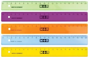 M+R lat, uit plastic, in geassorteerde kleuren, 20 cm — latten uit kunststof