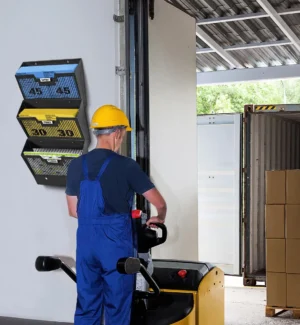 CEP First wandfolderhouder horizontaal, 1 vak, zwart — detail 2