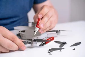 Loctite secondelijm Super Glue All Plastics, 2 g + 4 ml, op blister — detail 2