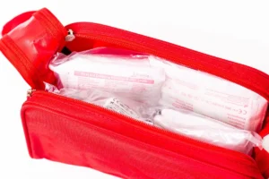 Fixfirst verbandtas DIN 13164, rood — detail 2
