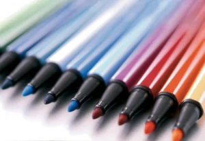 STABILO Pen 68 viltstift - metalen doos van 10 stiften in geassorteerde kleuren ā productfoto 2