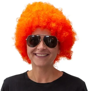 Oranje pruik, met krullen — feestartikel