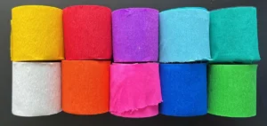 Folia crêpepapier, ft 100 x 5 cm, op rol, geassorteerde kleuren, pak van 10 stuks — hobbypapier en -karton