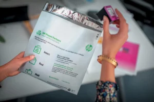 HP inktcartridge 924 - cyaan, 400 pagina's, OEM 4K0U3NE — productfoto 2