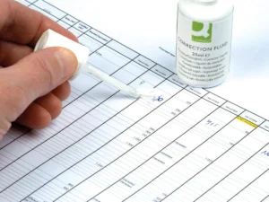 Q-CONNECT correctievloeistof flesje van 20 ml — detail 2