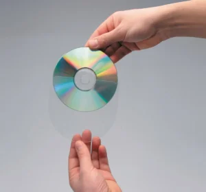 Q-CONNECT CD hoes zelfklevend met tab PP 10 stuks — detail 2