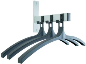 V-part wandgarderobe, 3 haken met hangers — kapstokken en parapluhouders